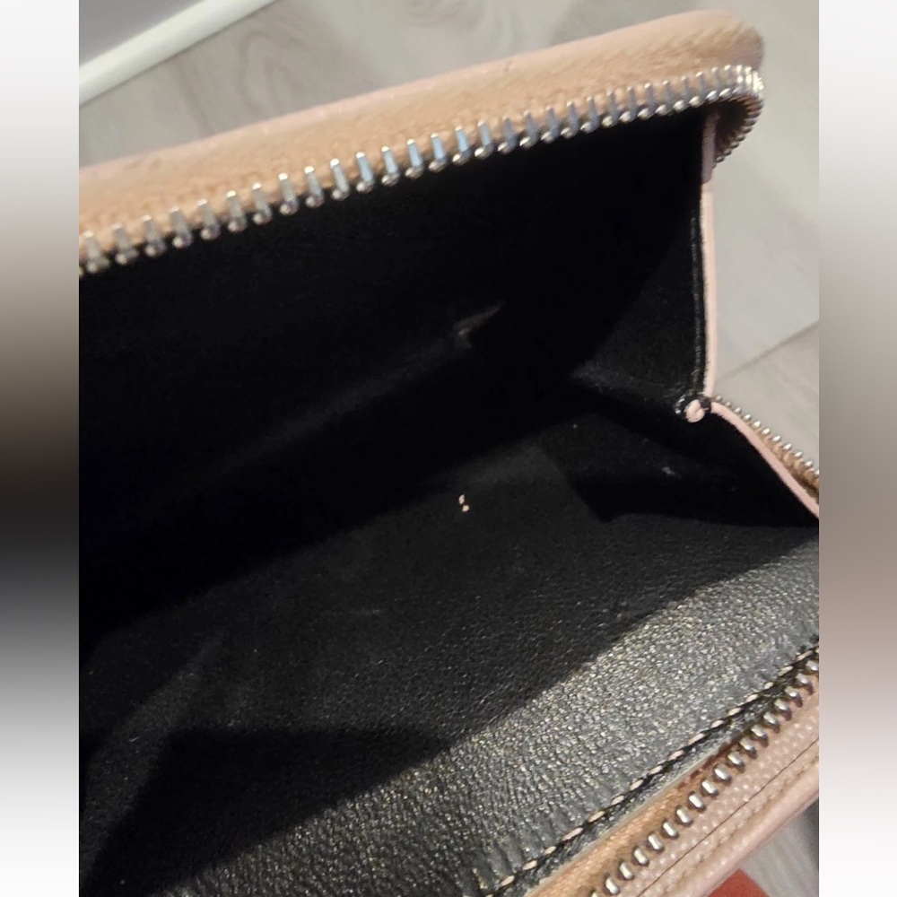 YSL Saint Laurent Cassandre Quilted Leather Zip Wallet - Picture 7 of 8